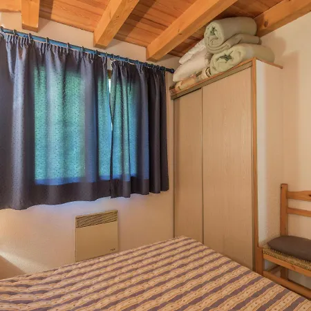 Chalet In Close To Ski Slope *