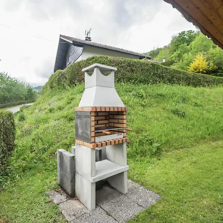 Chalet Chalet In Close To Ski Slope *